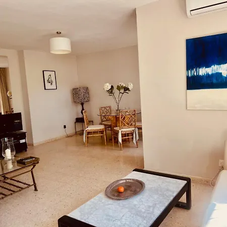 Apartment Lovely Spacious 2 Bedroom Flat Between Marbella And Estepona