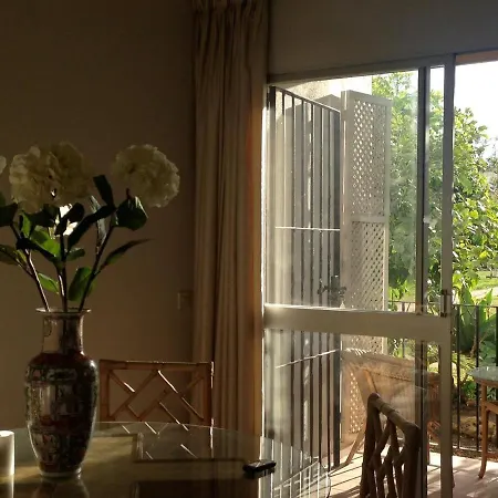 Apartment Lovely Spacious 2 Bedroom Flat Between Marbella And Estepona